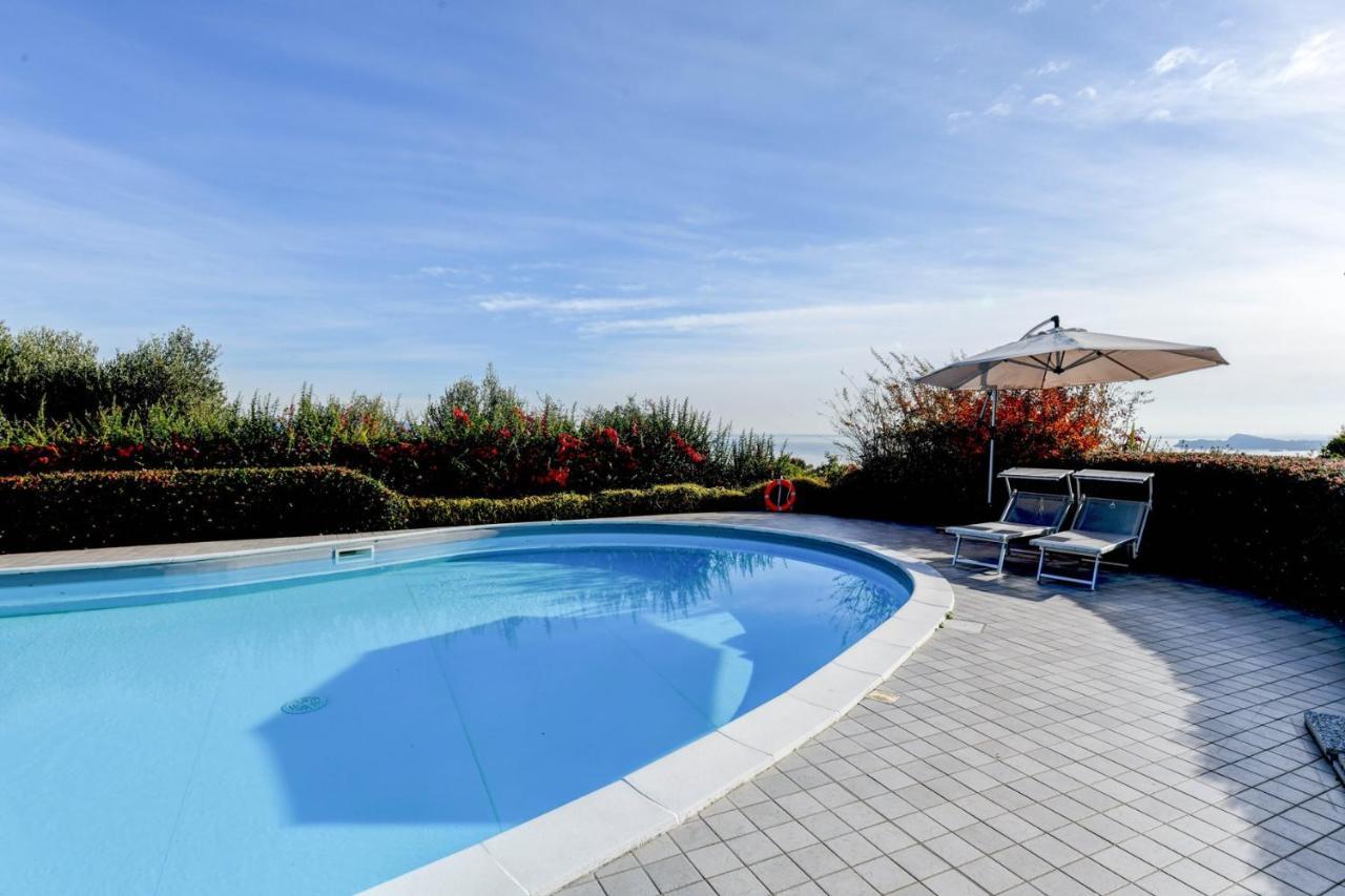 Apartamento 6 Happiness Toscolano-Maderno Exterior foto
