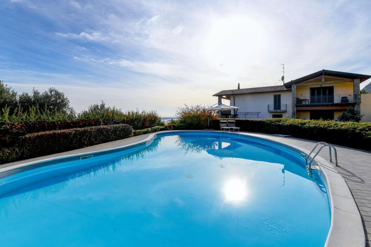 Apartamento 6 Happiness Toscolano-Maderno Exterior foto