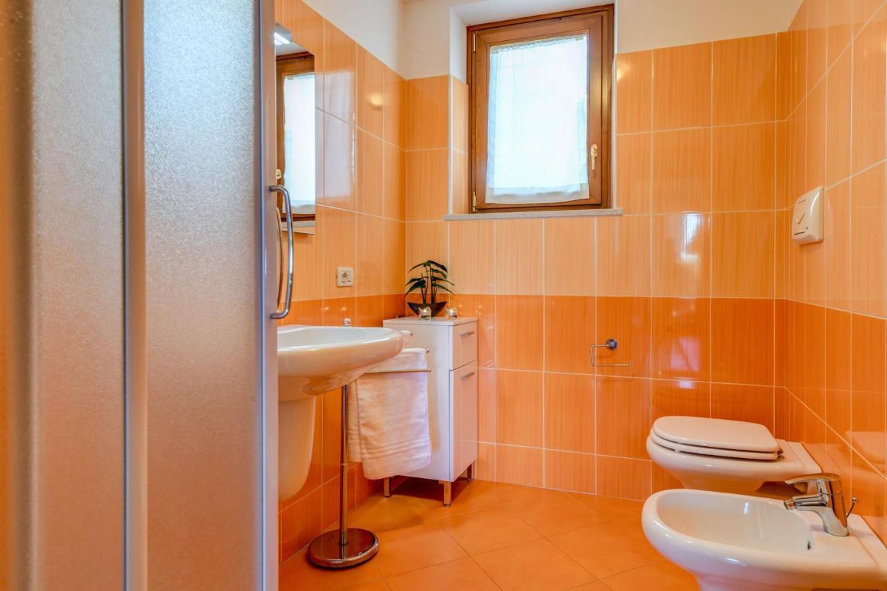 Apartamento 6 Happiness Toscolano-Maderno Exterior foto