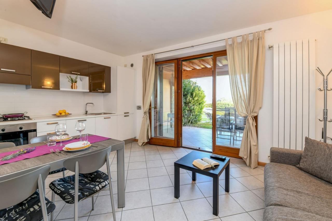 Apartamento 6 Happiness Toscolano-Maderno Exterior foto