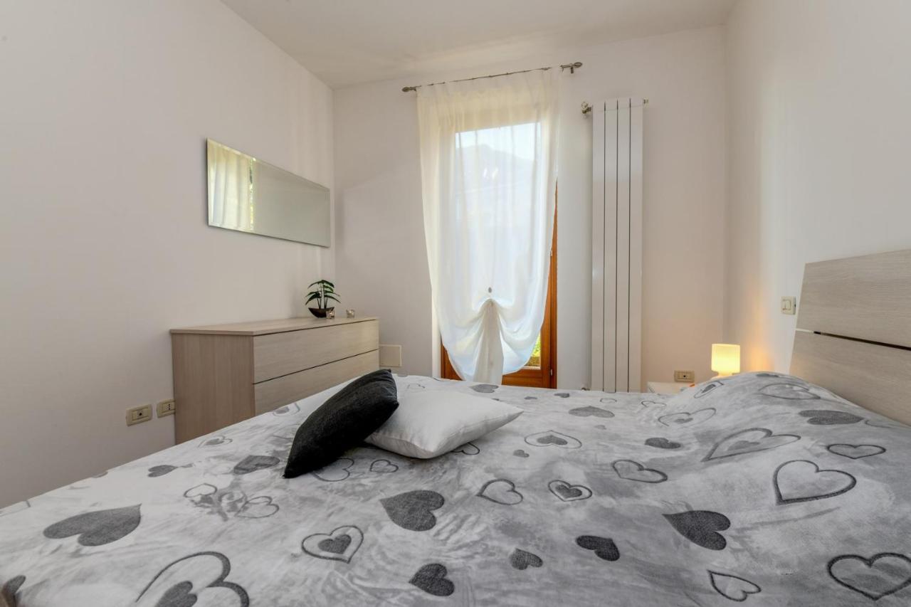 Apartamento 6 Happiness Toscolano-Maderno Exterior foto